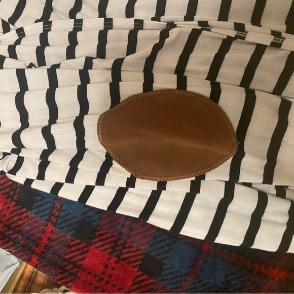 Layering top - Picture 3 of 3